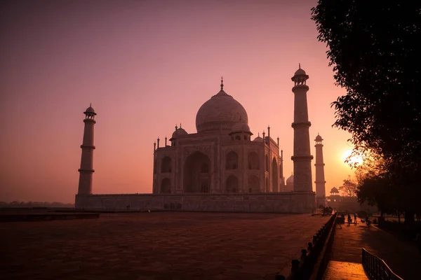 Μια Όμορφη Θέα Του Taj Mahal Δει Στο Χρυσό Φως — Φωτογραφία Αρχείου