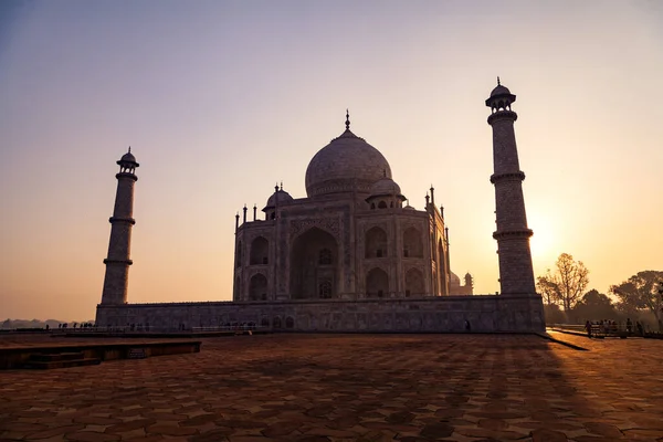 Μια Όμορφη Θέα Του Taj Mahal Δει Στο Χρυσό Φως — Φωτογραφία Αρχείου