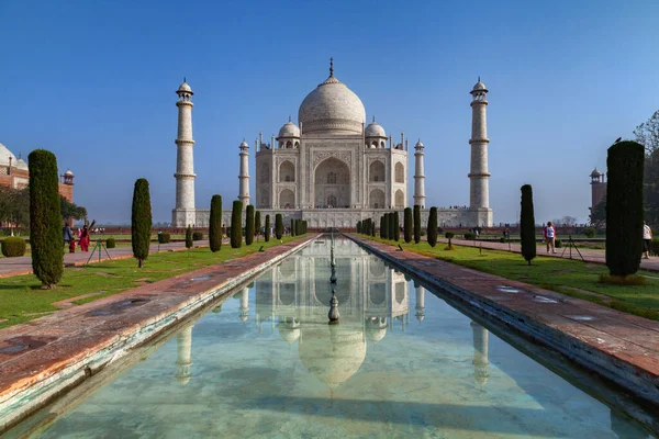 Piękny Widok Taj Mahal Jego Odbicie Wodzie Agra Uttar Pradesh — Zdjęcie stockowe