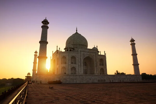 Magnífico Taj Mahal India Muestra Todo Esplendor Glorioso Amanecer Agra —  Fotos de Stock