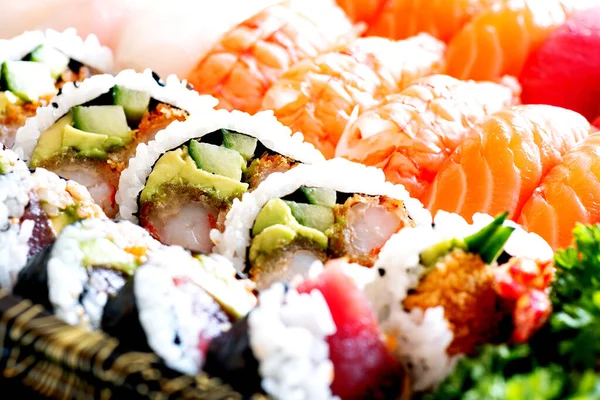 Pohled Rozmanité Sushi Nigiri Set Tradiční Japonskou Kuchyni — Stock fotografie