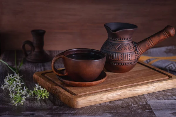 Stillleben mit keramischen Küchengeräten — Stockfoto