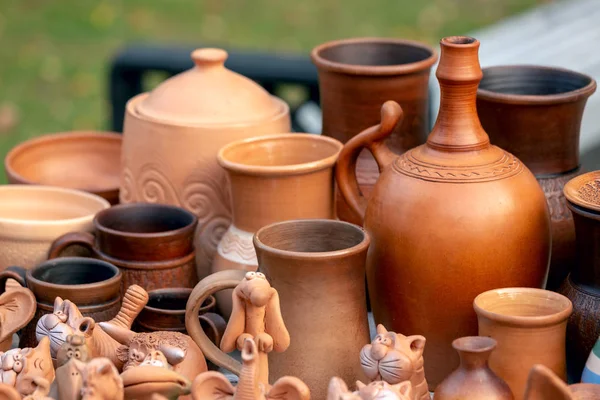 Various ceramic products from clay.