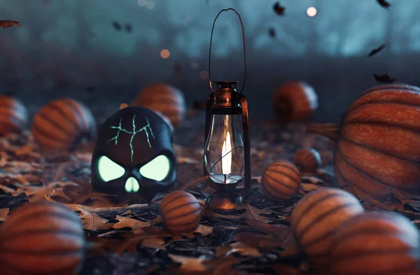 Floresta assustadora decorada com abóboras de Halloween e lanterna — Fotografia de Stock