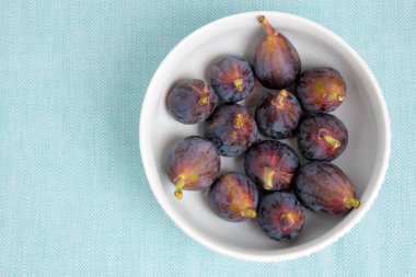 Kavanozda incir, üst manzara..