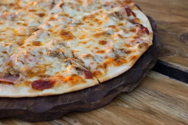 Pizza Ham Mushroom — Stock Photo, Image