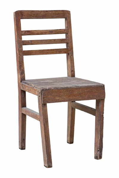 Stare drewniane krzesło izolowane na białym z ścieżką wycinania — Zdjęcie stockowe