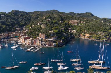 Portofino güzel köyü yaz aylarında 2018