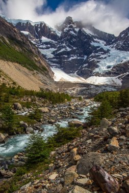 Torres del Paine, Şili - Laguna Torres, Patagonya'nın ünlü simgesi, Güney Amerika.