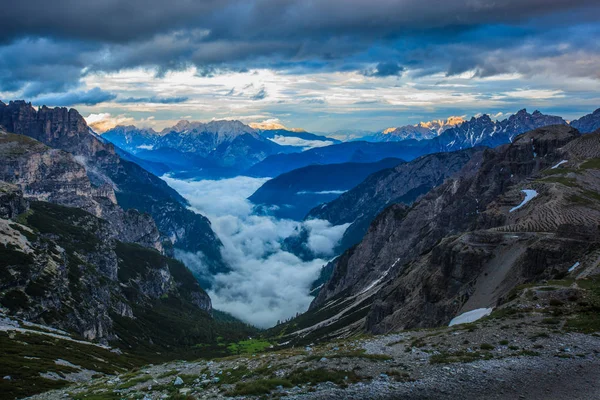 Bosque Paisaje Trentino Con Dolomiti Montaña — Foto de Stock