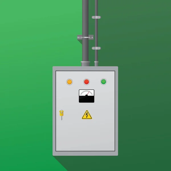 Yeşil duvarda çelik tüplü elektrik kutusu..