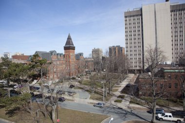  25 Nisan 2018 - Halifax, Nova Scotia: Dalhousie kampüste mi orman binayı arıyorum Hemşirelik ve mesleki terapi ve Tupper tıbbi bina ev 