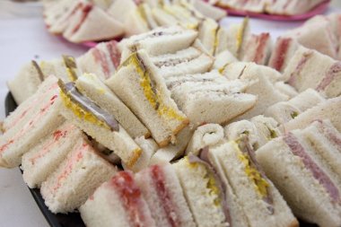 Çeşitli kilise bayan sandviç 