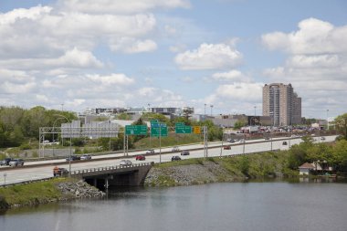 Micmac Gölü, Banook ve Circ'e bakan manzara