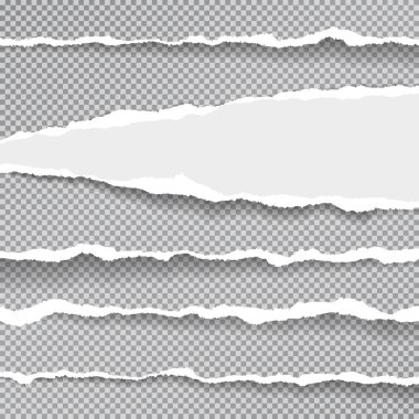 Yırtık, yırtık, beyaz ve yumuşak gölgeli kağıt şeritler kare arka plan üzerindedir. Vektör şablonu çizimi