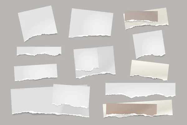Desgarrado de nota blanca, tiras de papel de cuaderno y piezas pegadas sobre fondo gris. Ilustración vectorial — Vector de stock