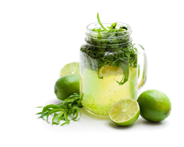 Limonada Verde Con Estragón Cal Aislada Sobre Blanco — Foto de Stock