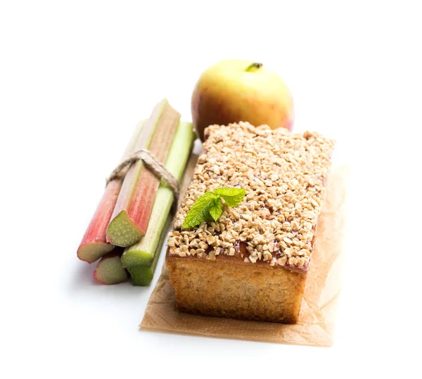 Homemade Apple Cake Topped Rhubarb Jam Sweetened Oats Isolated White — Stock Photo, Image