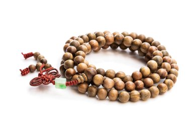 Beyaz üzerinde izole tesbih boncuk 