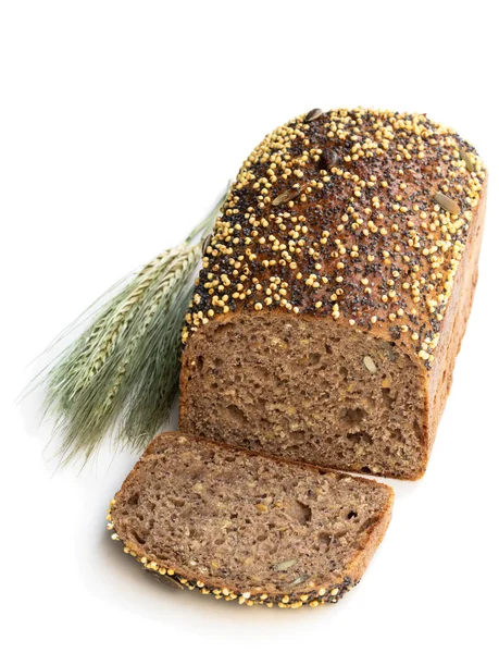 Domácí celorybí žitný chléb s osivem ze semen a krupičky z mléčného — Stock fotografie
