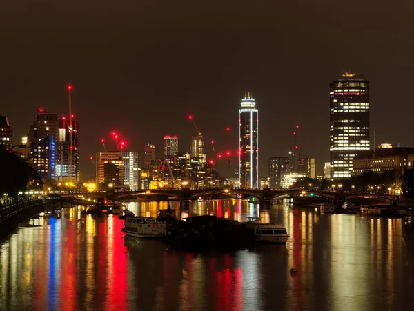 Londres Támesis Lambeth Westminster Desde Puente Lambeth Por Noche Agosto —  Fotos de Stock