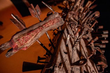 Paslı eski çividik