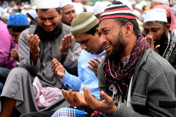 Bangladeşli Müslüman Adanmışlar Akheri Munajat Veya Biswa Ijtema Veya Dünya — Stok fotoğraf