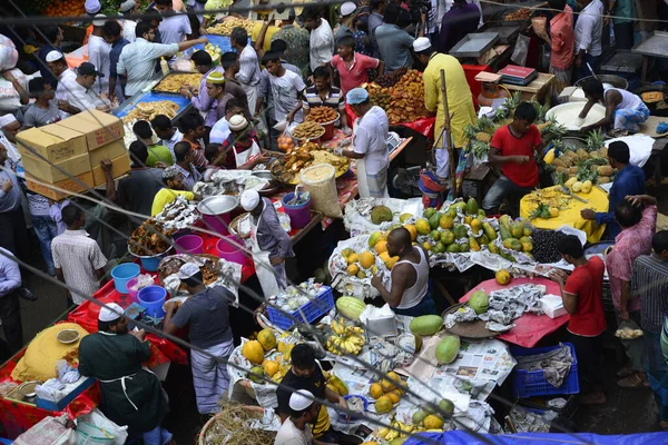 Een Overzicht Van Traditionele Iftermarkt Bij Chalk Bazar Als Eerste — Stockfoto
