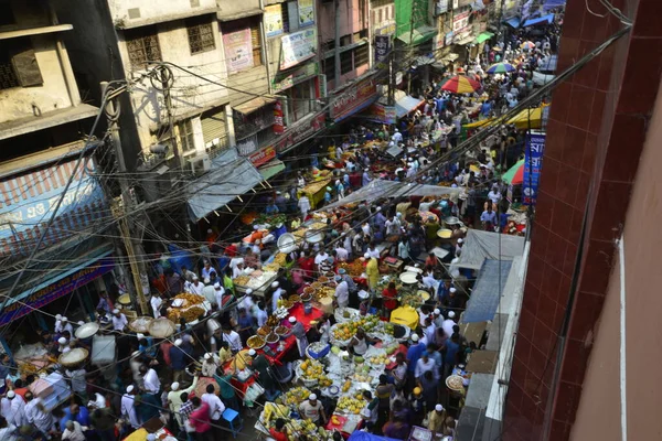 Een Overzicht Van Traditionele Iftermarkt Bij Chalk Bazar Als Eerste — Stockfoto