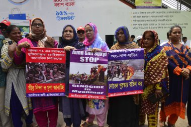 Farklı bir örgüt, Bangladeş 'in Dhaka kentindeki Myanmar' daki Rohingya soykırımını durdurmak için Birleşmiş Milletler 'in derhal etkin bir şekilde müdahale etmesini talep etti. 07 Eylül 2017