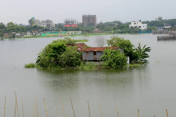 Θέα Πλημμυρισμένων Σπιτιών Στην Περιοχή Lowlands Της Πόλης Της Ντάκα — Φωτογραφία Αρχείου