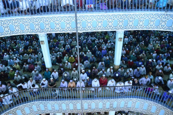 Muçulmanos Bangladesh Oferecem Orações Jummat Vida Mesquita Nacional Baitul Mukarram — Fotografia de Stock