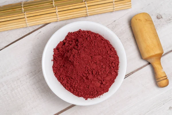 Красный Дрожжевой Рисовый Порошок Ангкак Китайская Натуральная Окраска Специи Приготовления — стоковое фото