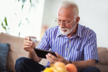 Komuta sizde evde online banka kredi kartı ile