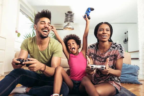 Smiling Family Sitting Couch Together Playing Video Games — Stock Photo, Image