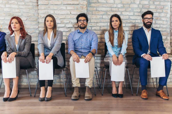 Foto Dei Candidati Attesa Colloquio Lavoro — Foto Stock