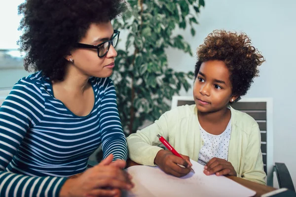 Anne ve kızı hesaplamak öğrenme ödev