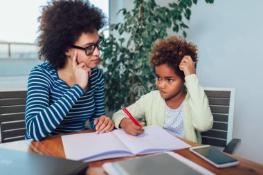 Anne ve kızı hesaplamak öğrenme ödev