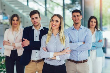 Modern memur mutlu iş kişi ve şirket personel grubu