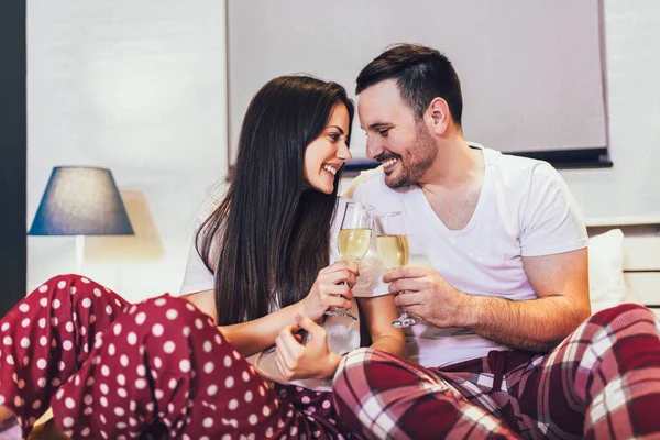 Young Couple Love Bed Clink Glasses Champagne — Stock Photo, Image