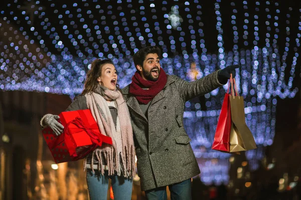 Jong Stel Het Centrum Van Stad Met Vakantie Achtergrond Paar — Stockfoto