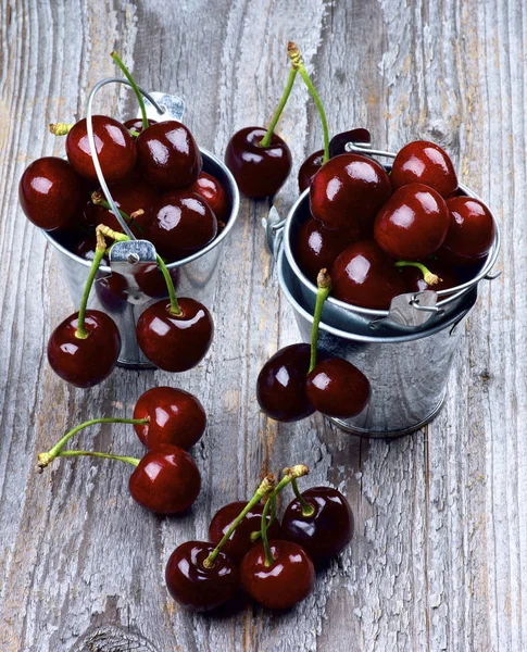 Dark Sweet Cherries — Stock Photo, Image