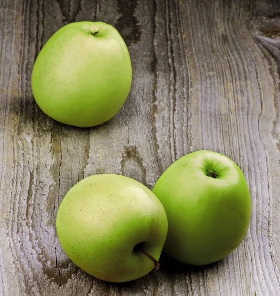 Three Green Apples — Stock Photo, Image