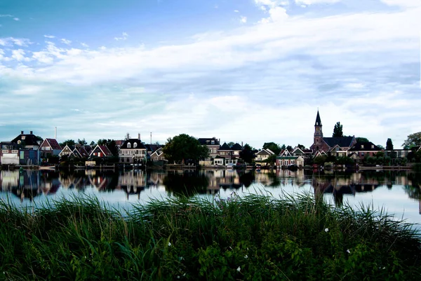 Houses Church Zaanse Schans River Coast Reflection Early Morning Cloudy — Stock Photo, Image