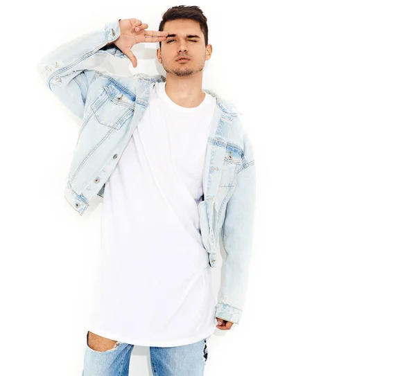 Porträtt Stilig Ung Modell Man Klädd Jeans Kläder Poserar Vit — Stockfoto
