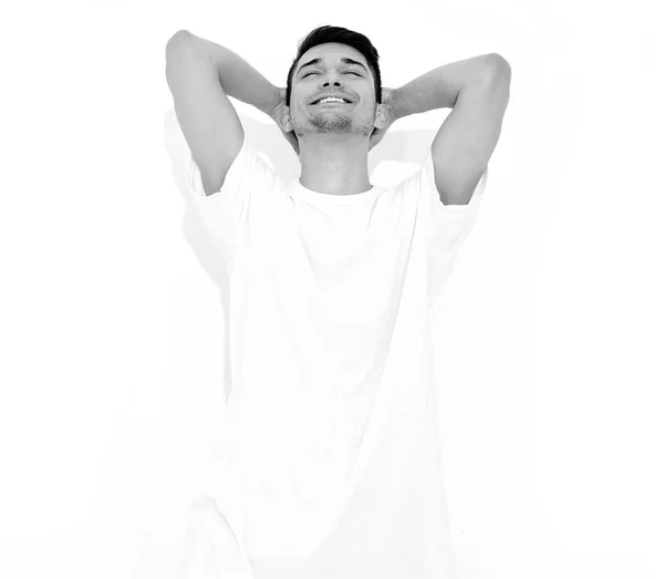 Retrato Joven Modelo Guapo Sonriente Vestido Con Ropa Vaquera Camiseta — Foto de Stock