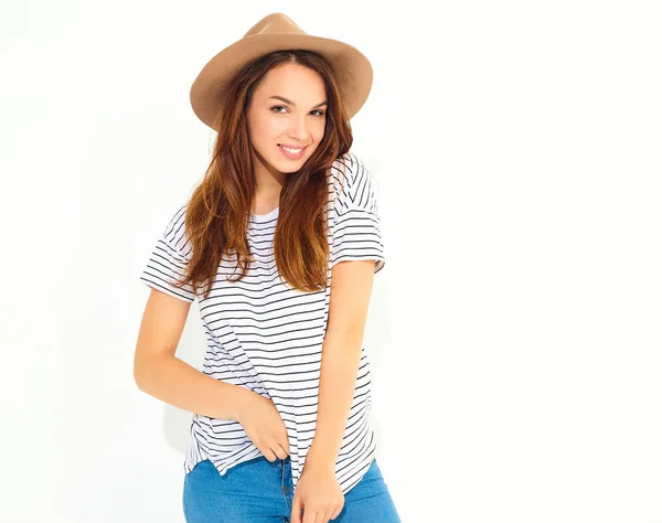 Portrait Jeune Fille Élégante Modèle Vêtements Été Décontractés Chapeau Brun — Photo