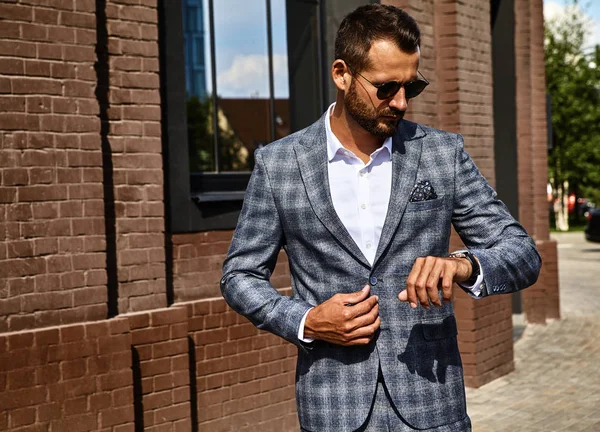 Portrait Sexy Handsome Fashion Businessman Model Dressed Elegant Checkered Suit — Stock Photo, Image