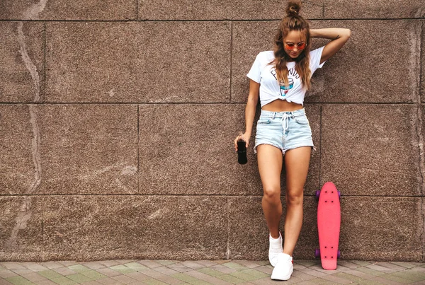 Bonito Modelo Adolescente Loiro Bonito Sem Maquiagem Verão Hipster Roupas — Fotografia de Stock