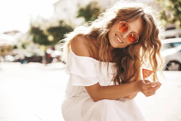 Retrato Hermosa Modelo Adolescente Rubia Linda Sin Maquillaje Verano Hipster — Foto de Stock